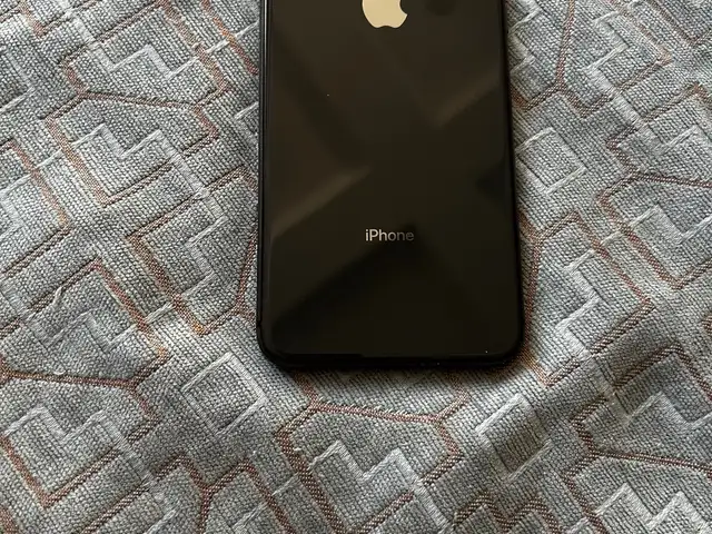 Apple iPhone 8, 64 gb, Space Grey, Улаанбаатар — Сүхбаатар — 5-р хороолол