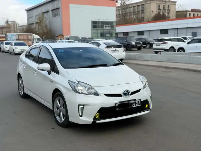 Toyota Prius 30