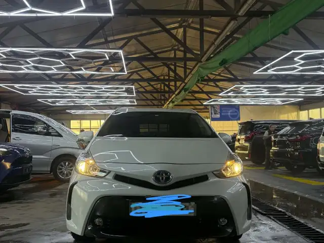 Toyota Prius 41