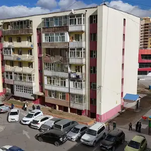 Монгол 3р сургуулийн хажууд гал тогоо тусдаа 2 өрөө байр 60мкв, Улаанбаатар — Сүхбаатар — Их тойруу