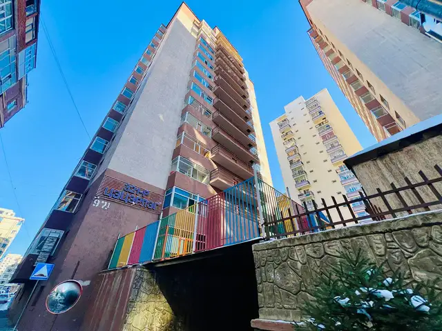 Натурт 2 өрөө байр 60мкв, Улаанбаатар — Баянзүрх — 25-р хороо