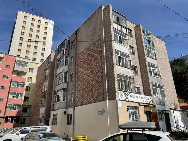 Хотын төвд 5-р сургуулийн чанх ард 2 өрөө байр 40мкв, Улаанбаатар — Чингэлтэй — 5-р сургуулийн ойролцоо