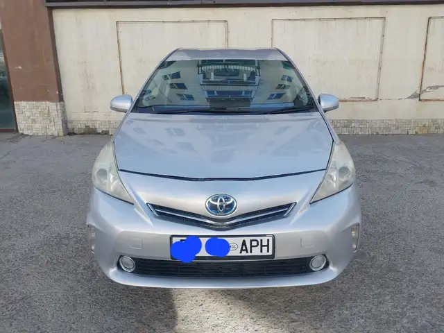 Toyota Prius 41