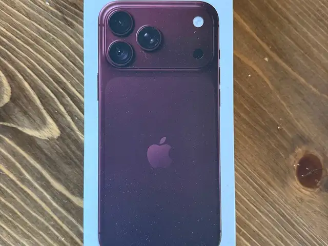 Apple iPhone 18 Pro, 256 gb, Улаанбаатар — Хан-Уул — Удирдлагын Академи