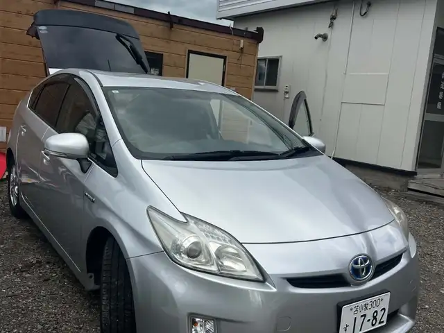 Toyota Prius 30