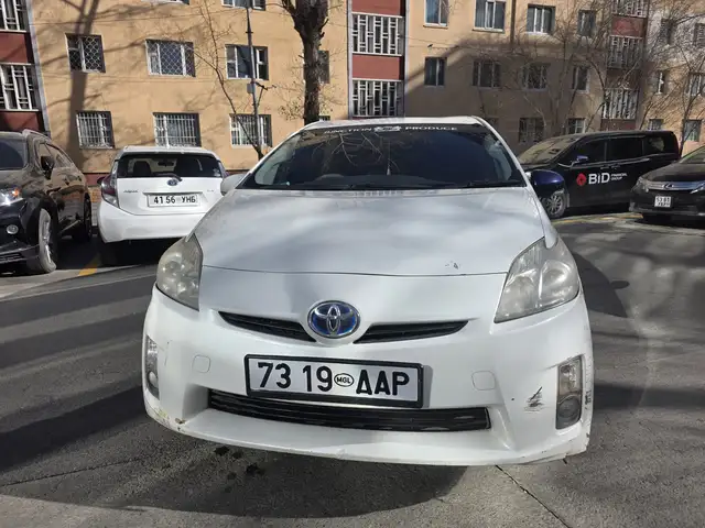 Toyota Prius 30