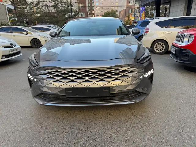 Kia Cadenza/K7