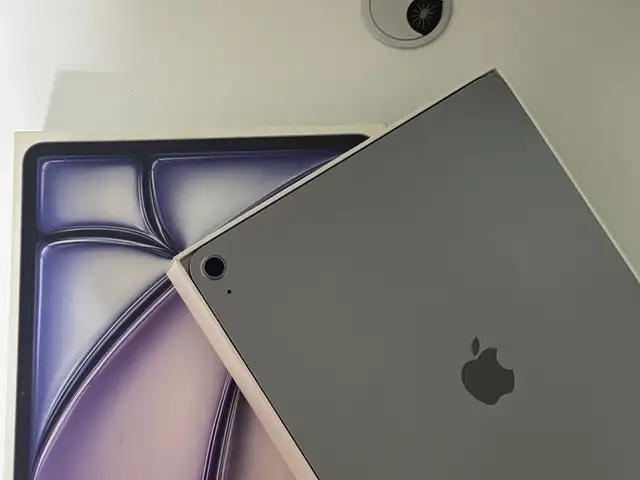 Ipad air 13-inch, Улаанбаатар — Баянзүрх — 3-р хороо