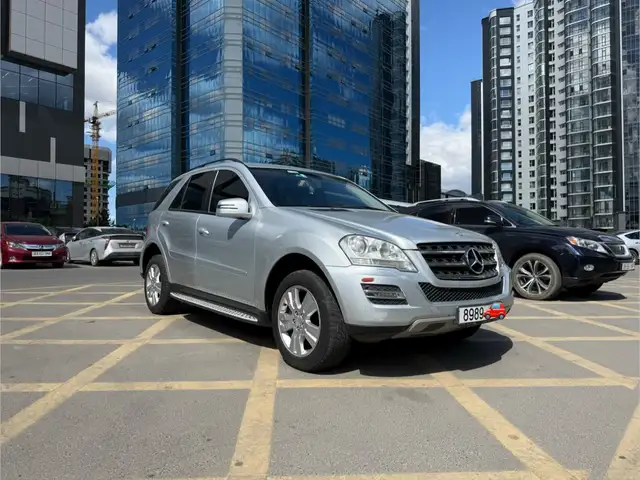 Mercedes-Benz M-Class