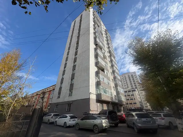 Баянгол дүүрэгт 52-р байранд худалдаа үйлчилгээний талбай, Улаанбаатар — Баянгол — Төмөр зам