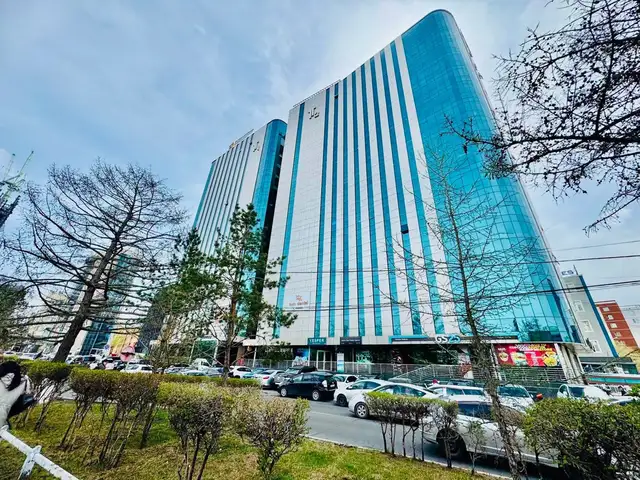Хотын төв орос элчингийн урд twin tower-т оффис талбай түрээслүүлнэ, Улаанбаатар — Сүхбаатар — 1-р хороо