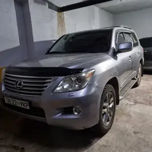 Lexus LX 570