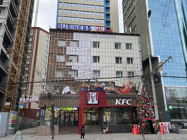 Сбд, драмын театрын хажууд 390м2 оффис, Улаанбаатар — Сүхбаатар — Баянгол зочид буудал