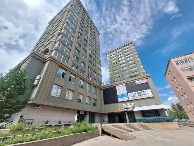 Түмэнмоллын хажууд 81мкв үйлчилгээний талбай, Улаанбаатар — Баянзүрх — 25-р хороо