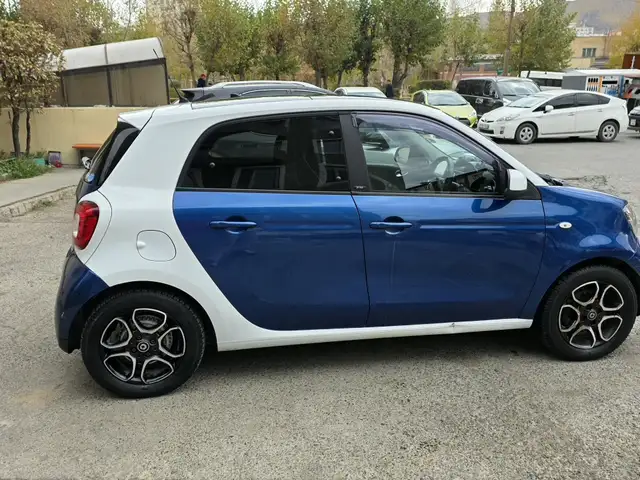 Mercedes-Benz Бусад