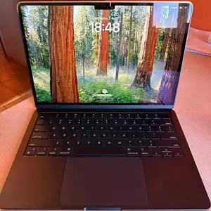 Apple 13", Apple M3, 8 GB RAM, 256 GB, Улаанбаатар — Баянзүрх — 15-р хороо