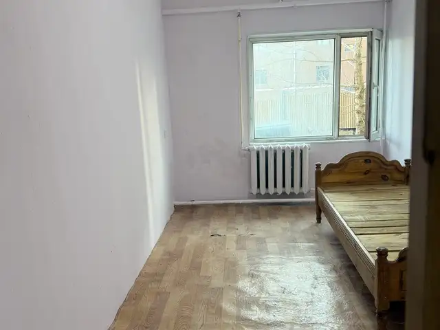 Бгд ганданд нийтийн байранд өрөө, Улаанбаатар — Баянгол — Гандан