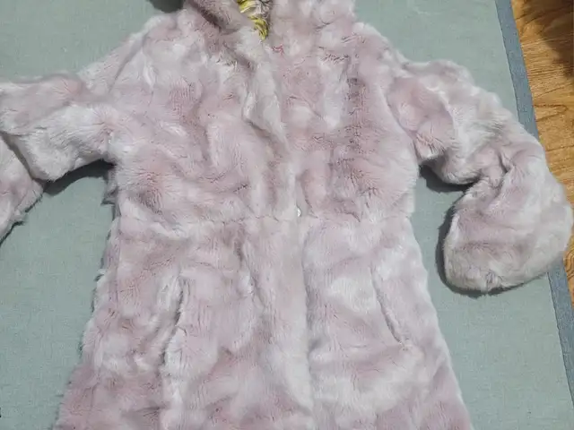 Hvvhdiin shvvb, Улаанбаатар — Сүхбаатар — 100 айл