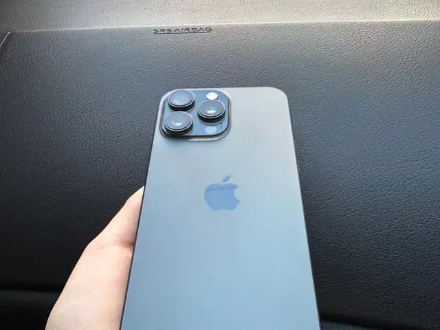 Iphone 16 pro max, Улаанбаатар — Баянгол — 6-р хороо