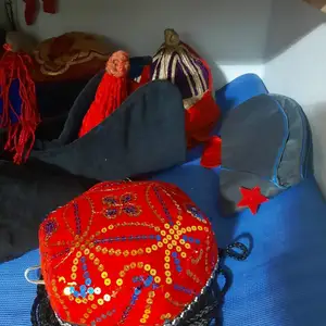 Үзбек бүжгийн тоорцог, Улаанбаатар — Сонгинохайрхан — 12-р хороо
