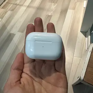 Airpods pro 2nd gen charging case, Улаанбаатар — Баянзүрх — 13-р хороолол