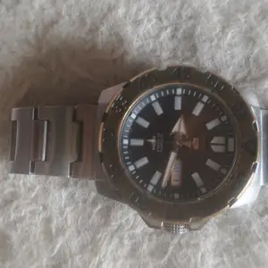 Seiko buguin tsag, Улаанбаатар — Баянзүрх — 15-р хороо