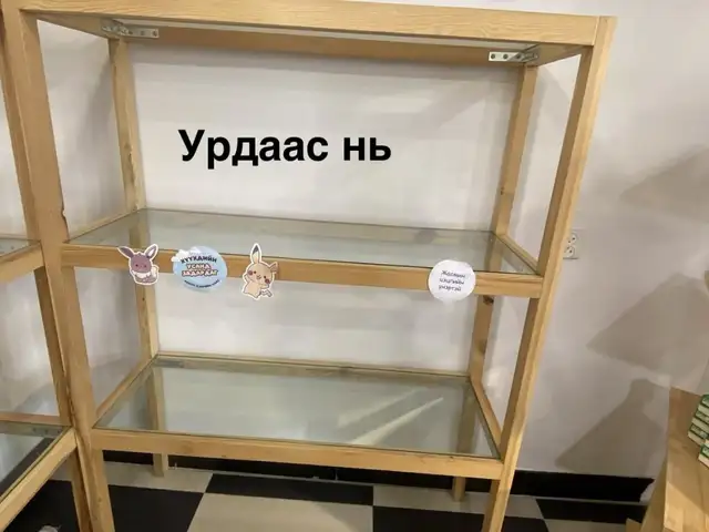 Шилэн тавцантай модон лангуу, Улаанбаатар — Сүхбаатар — 6-р хороо