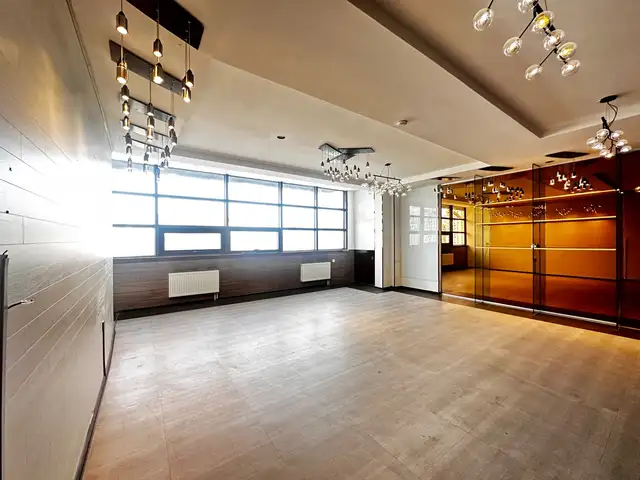Сбд, sps building оффист 45 мкв талбай, Улаанбаатар — Сүхбаатар — 9-р хороо