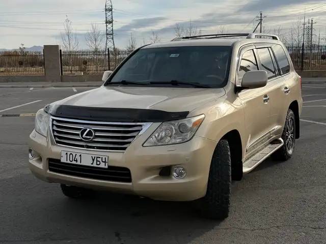 Lexus LX 570