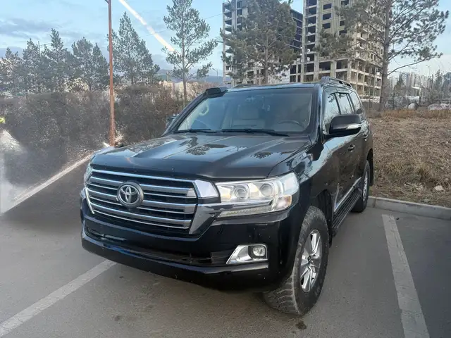 Toyota Land Cruiser 200