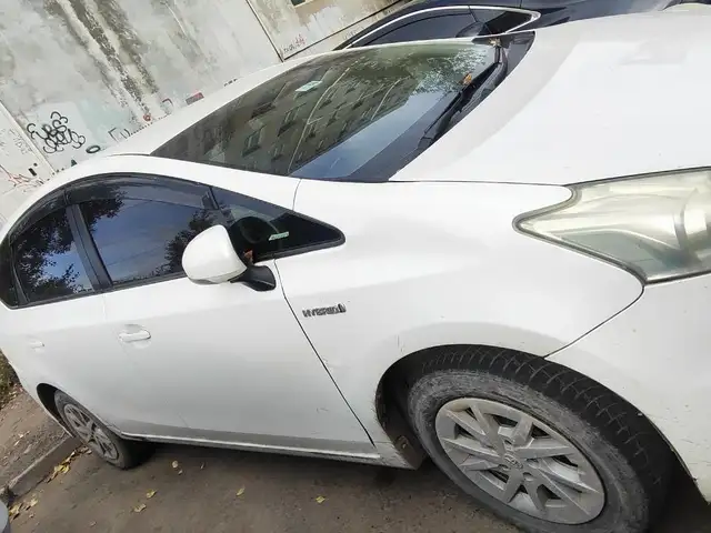 Toyota Prius 41