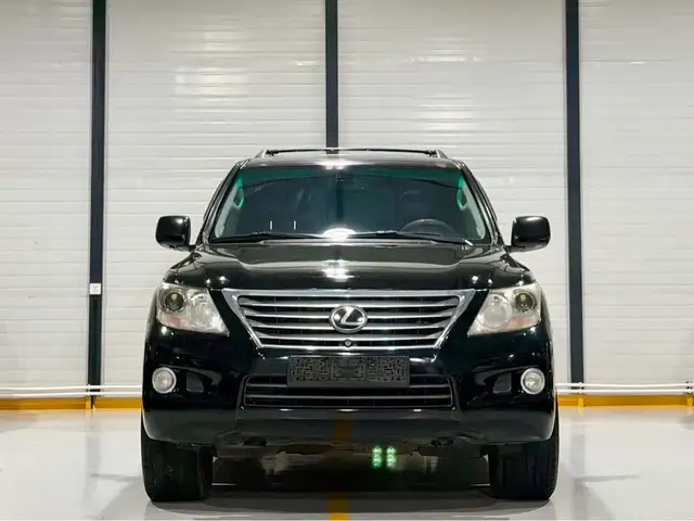 Lexus LX 570