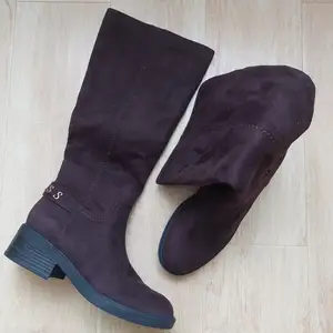 Guess factory түрийтэй гутал, Улаанбаатар — Баянзүрх — Зүүн 4 зам