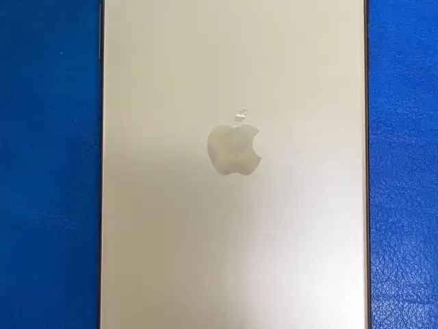 Apple iPhone 11 Pro Max, 64 gb, Gold, Улаанбаатар — Баянгол — 3, 4 хороолол