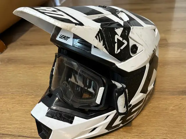 Leat iin orig kask, Улаанбаатар — Баянзүрх — Офицер