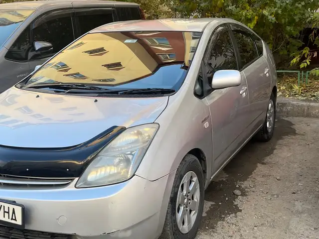 Toyota Prius 20