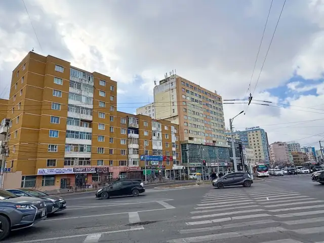 Бгд, гандангийн баруун талд 45,3м.кв 2 өрөө орон сууц, Улаанбаатар — Баянгол — Гандан