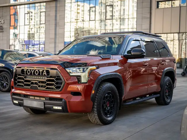 Toyota Sequoia