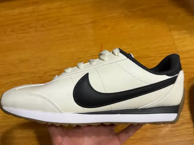Nike cortez leather, Улаанбаатар — Баянгол — 10-р хороолол