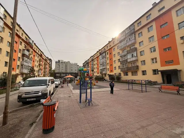 Бгд, төмөр замд 2 өрөө 50м2 байр, Улаанбаатар — Баянгол — Тээврийн товчоо
