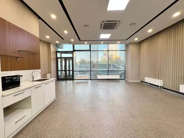 Циркийн урд UB central 88м² талбай, Улаанбаатар — Сүхбаатар — 3-р хороо
