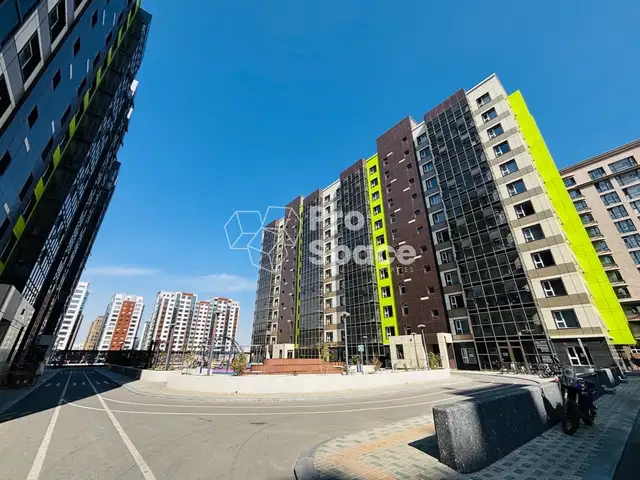 Зайсан морьтон хотхонд 3 өрөө байр 69мкв, Улаанбаатар — Хан-Уул — Зайсан