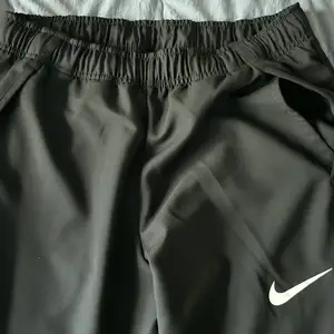 NIKE DRI-FIT umd, Улаанбаатар — Баянзүрх — 26-р хороо