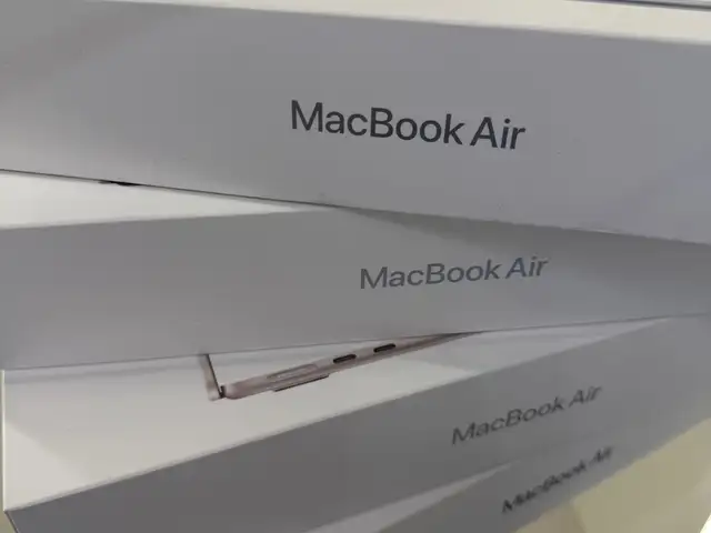 Apple 13.6, Apple M5, 512 GB RAM, Улаанбаатар — Хан-Уул — Хурд