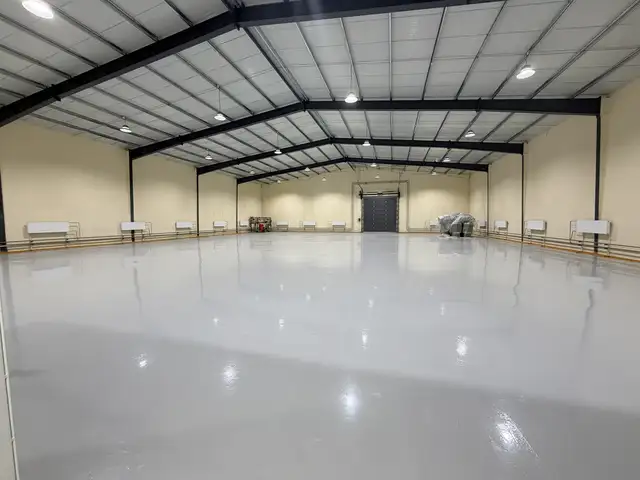 Өмчилсөн газартай үл хөдлөх гэрчилгээтэй 5400м³ агуулах, Улаанбаатар — Баянгол — 20-р хороо