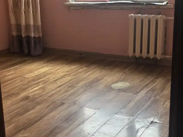 Хажуу өрөө, Улаанбаатар — Баянгол — 10-р хороолол