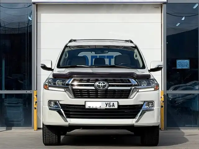 Toyota Land Cruiser 200