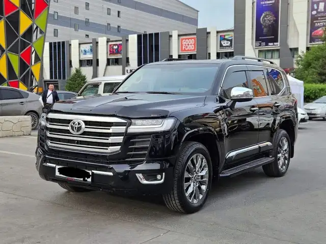 Toyota Land Cruiser 300