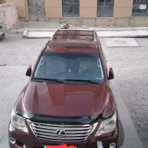 Lexus LX 570