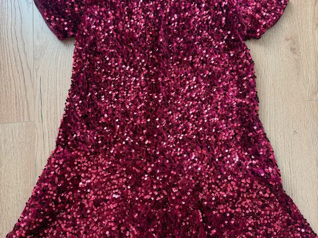 Zara пластикан даашинз 140, Улаанбаатар — Баянзүрх — Сансар